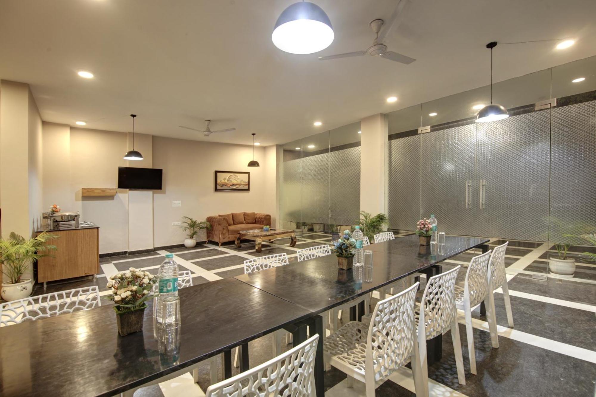 Limewood Stay - Fortis Hospital 구르가온 외부 사진
